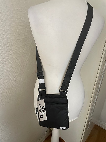 Product image 1 of 7