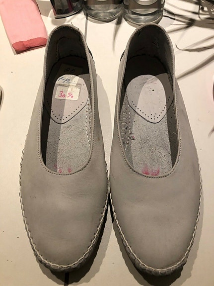 Product image 1 of 3