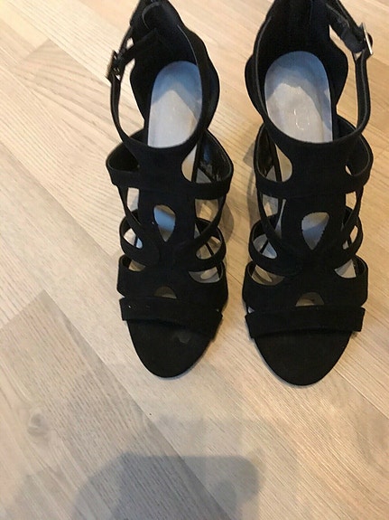 Product image 1 of 4