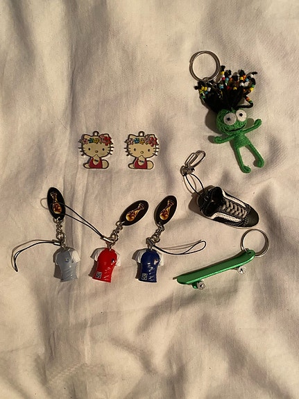 Product image 1 of 2