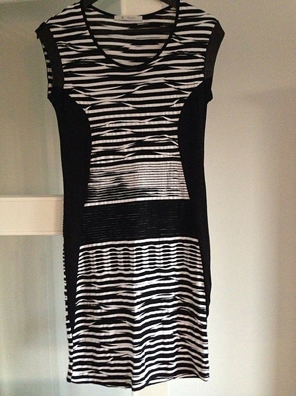 Product image 1 of 8