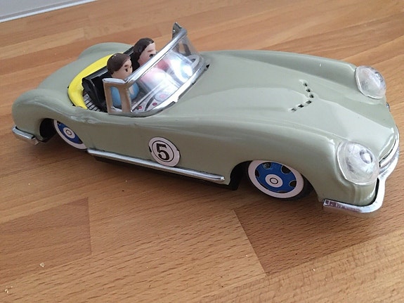 Product image 1 of 7