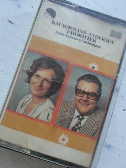 Product image 1 of 3