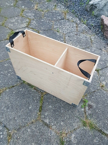 Product image 1 of 3