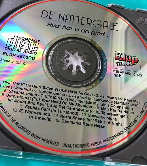 Product image 3 of 3