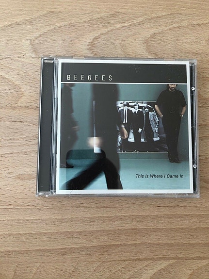 Product image 1 of 3