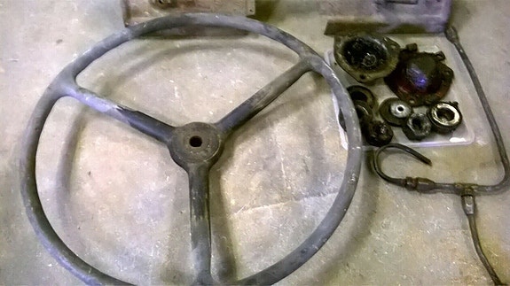 Product image 1 of 4