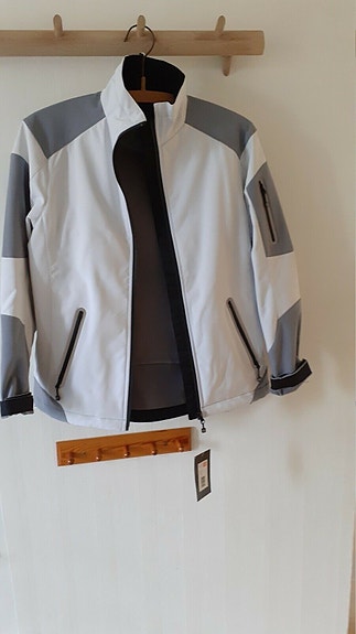 Product image 1 of 6