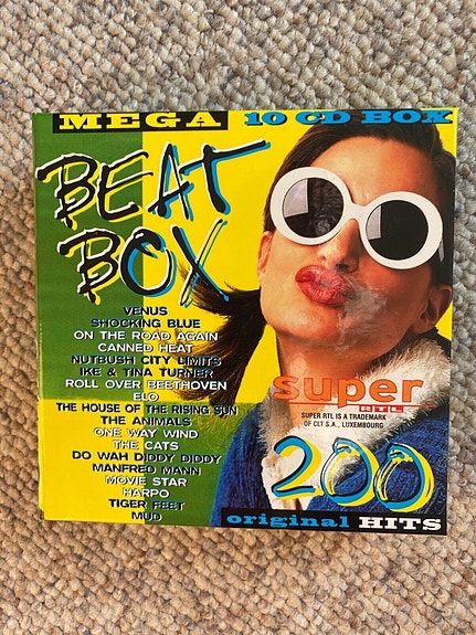 Product image 2 of 3