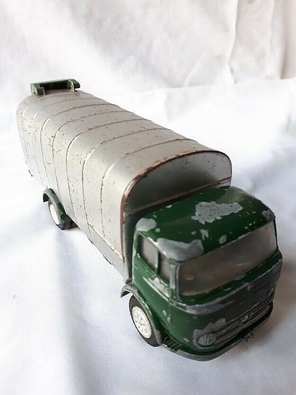 Product image 1 of 3