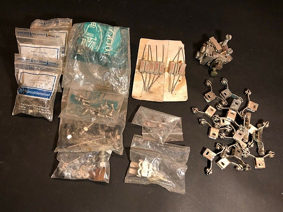 Product image 1 of 5