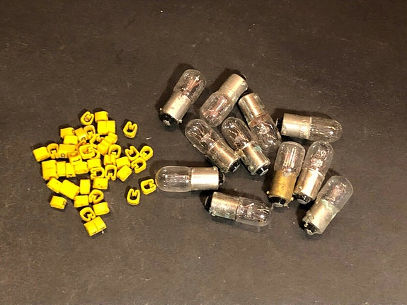 Product image 1 of 4