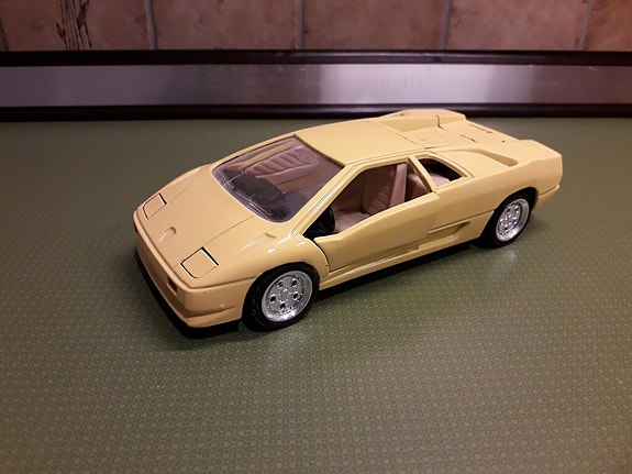 Product image 1 of 6