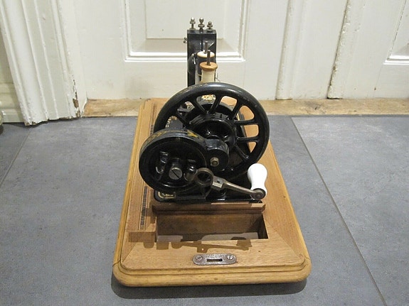 Product image 7 of 8