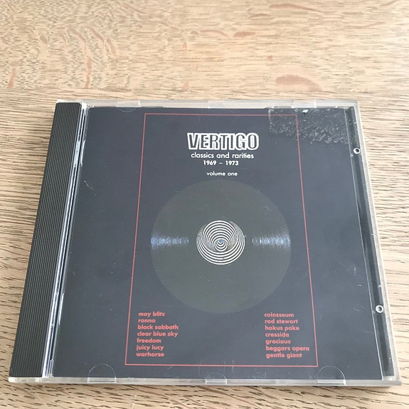 Product image 1 of 4