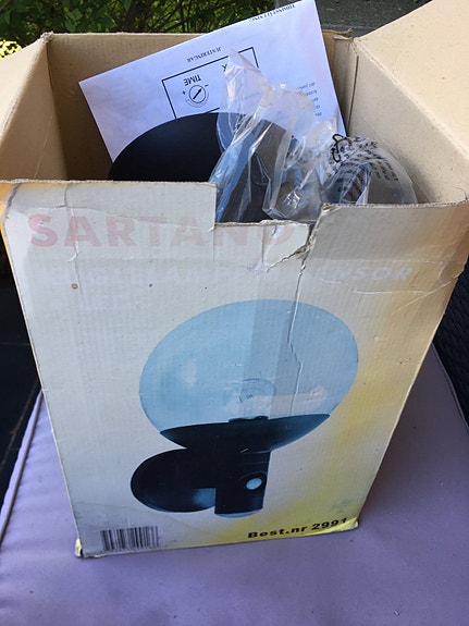 Product image 1 of 4