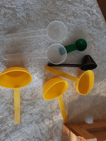 Product image 1 of 8