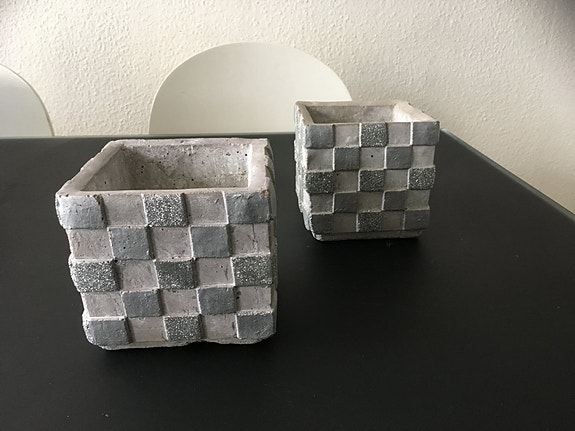 Product image 1 of 8