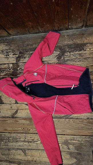 Product image 1 of 8