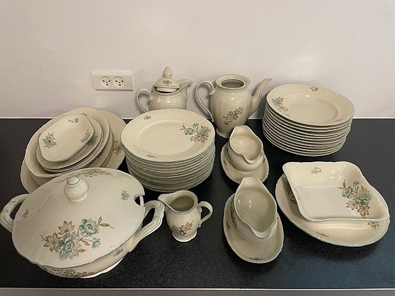 Product image 1 of 3