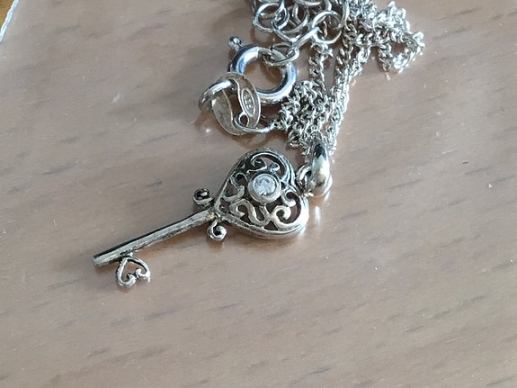 Product image 1 of 7