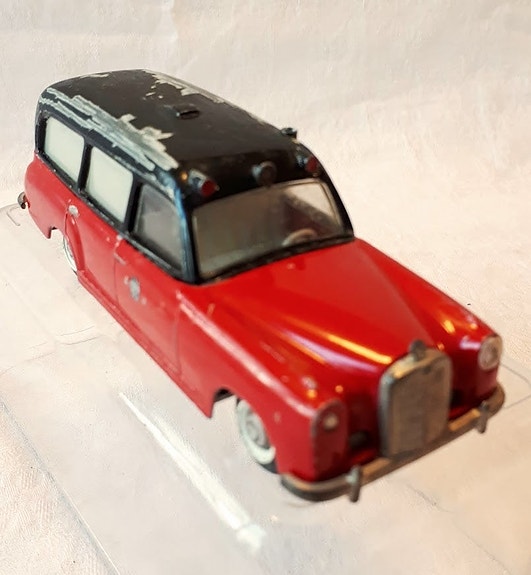 Product image 1 of 7