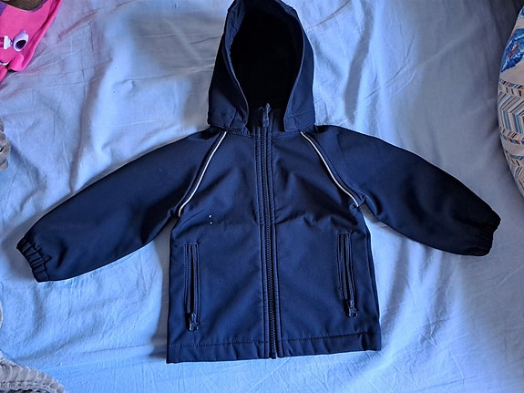 Product image 1 of 3