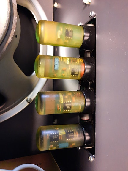 Product image 2 of 8