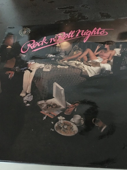 Product image 1 of 2