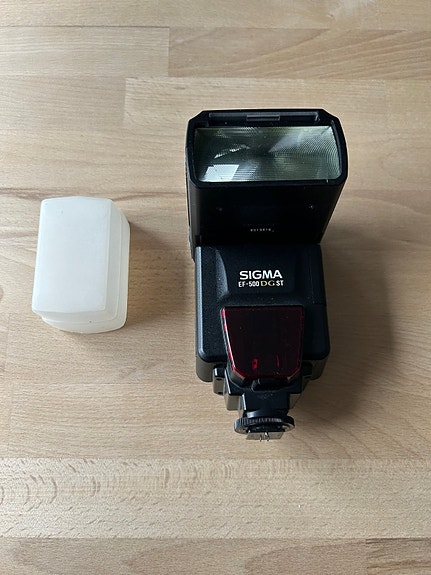 Product image 1 of 2