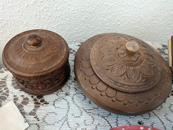 Product image 1 of 3