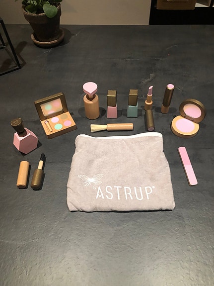 Product image 1 of 6