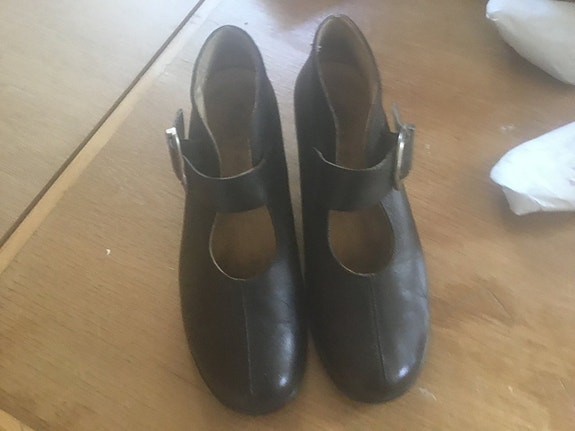 Product image 1 of 8