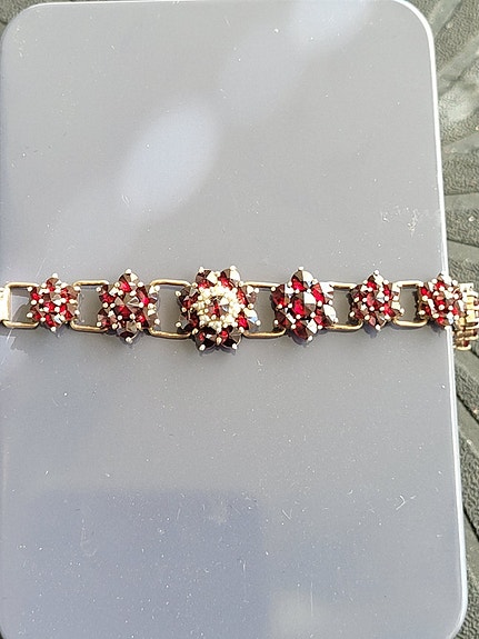 Product image 1 of 5