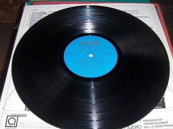 Product image 7 of 8