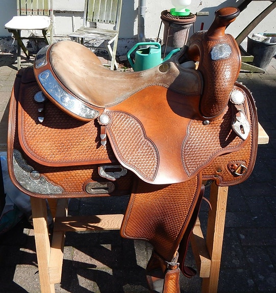 Product image 1 of 8