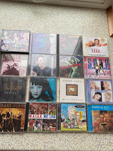 Product image 1 of 4