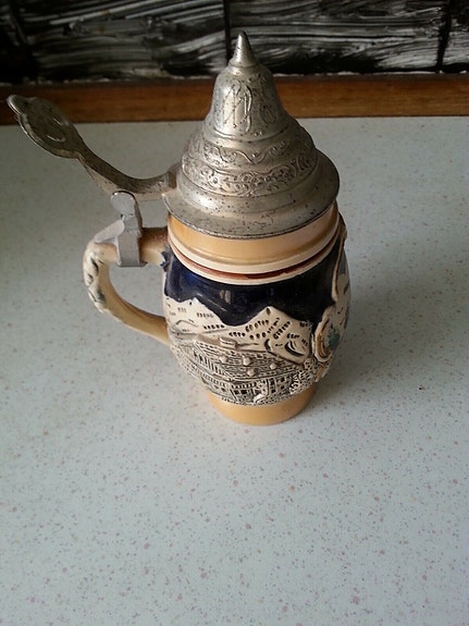 Product image 1 of 2