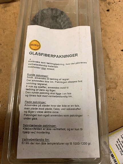 Product image 1 of 2