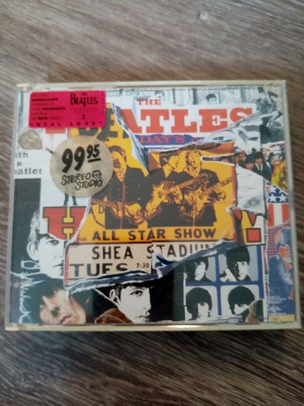 Product image 1 of 3