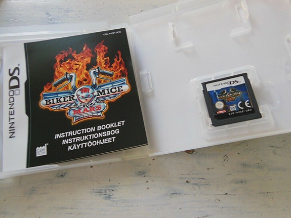 Product image 2 of 4