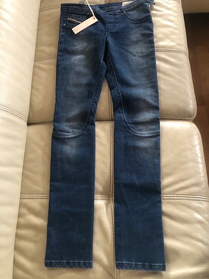 Product image 1 of 8