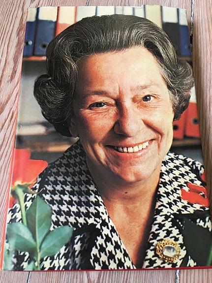 Product image 1 of 7