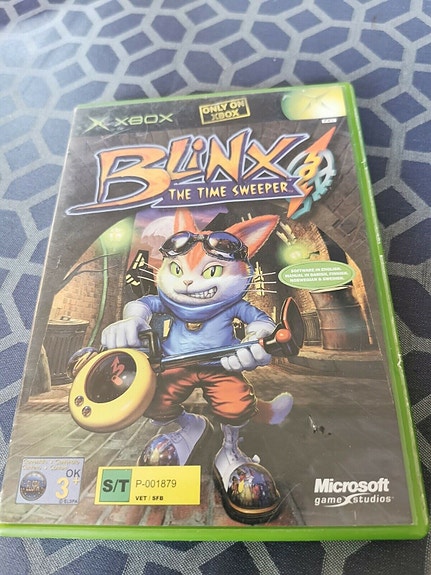 Product image 1 of 3