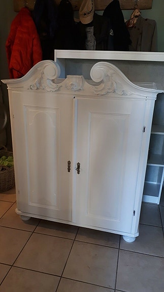 Product image 1 of 8