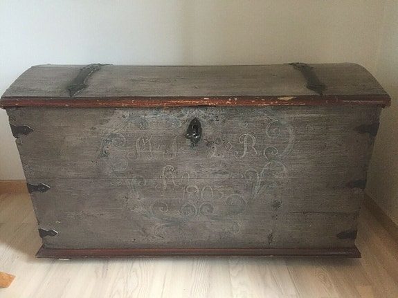 Product image 1 of 4