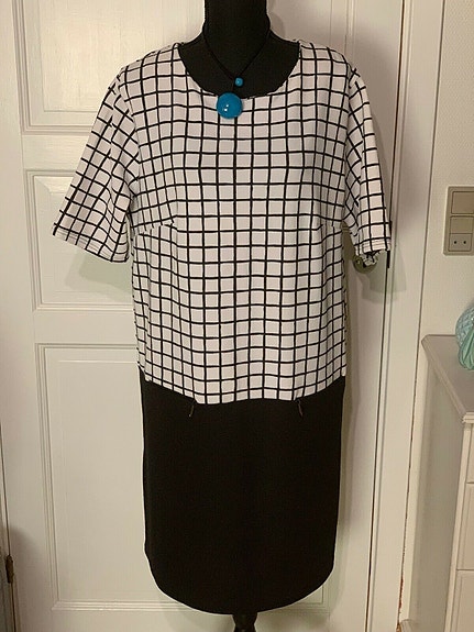 Product image 1 of 7