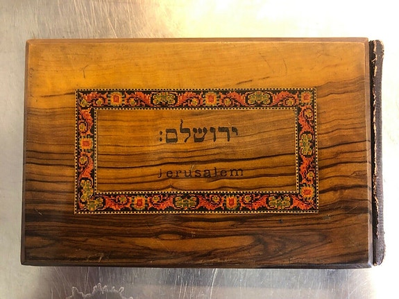 Product image 1 of 6