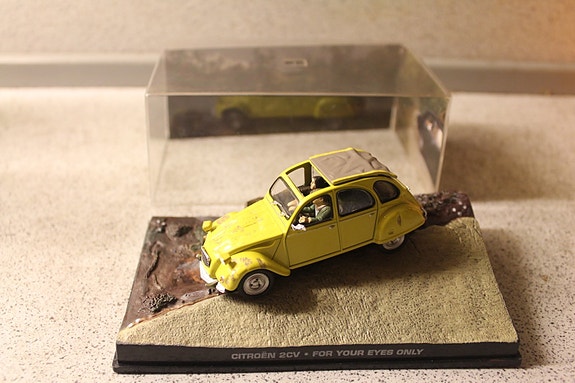 Product image 1 of 5