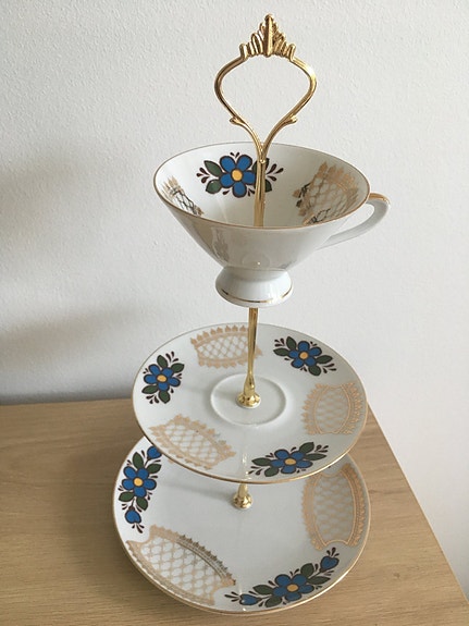 Product image 1 of 3